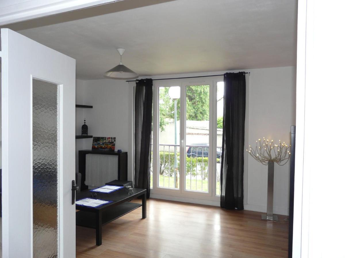 Agreable Appartement A Champigny Sur Marne Шампиньи-сюр-Марн Экстерьер фото
